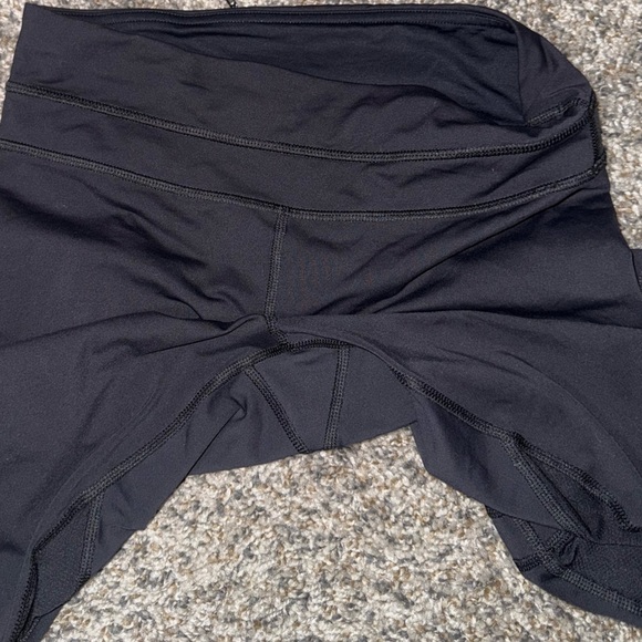 Lululemon Pace Rival Crop 22" size 4 low rise - Picture 11 of 11